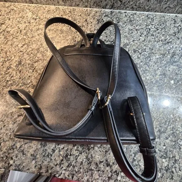 Miztique Black Vegan Backpack Purse/Gold Zipper/snap front pocket/pockets inside - Picture 5 of 9